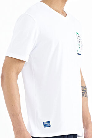 Beyaz Baskı Detaylı  V Yaka Standart Kalıp Erkek T-Shirt - 88186 | S