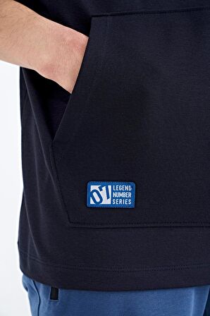 Lacivert Kapüşonlu Baskılı Kanguru Cepli Oversize Erkek T-Shirt - 88196 | S