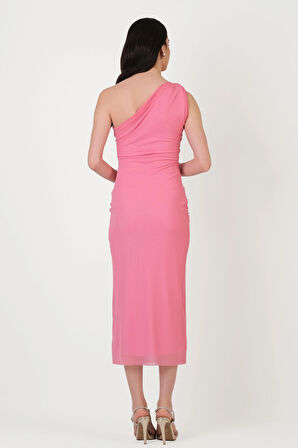 Falchetto Tek Omuz Yanı Büzgülü Midi Abiye Elbise PEMBE