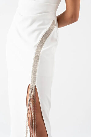 Rainwaterı Yuvarlak Yaka Kolsuz Yırtmaçlı Belden Aşağı Şerit Taş Aksesuar Detaylıı Kısa Abiye Elbise EKRU