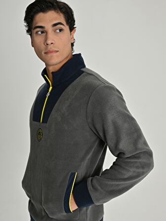 ERKEK TRIBUN YAKA DETAYLI SWEAT