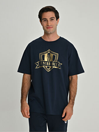 ERKEK KOLEJ GOLD DETAYLI TSHIRT