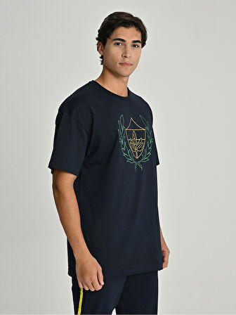 ERKEK KOLEJ ÇELENK LOGOLU TSHIRT