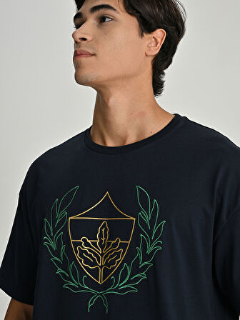 ERKEK KOLEJ ÇELENK LOGOLU TSHIRT