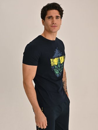 ERKEK TRIBUN BRUSH DETAYLI TSHIRT