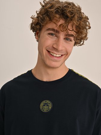 ERKEK TRIBUN EKSTRAFORLU TSHIRT
