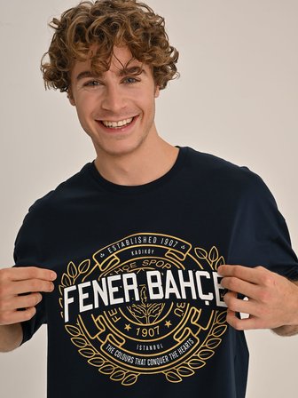ERKEK KOLEJ GOLD ÇELENK TSHIRT
