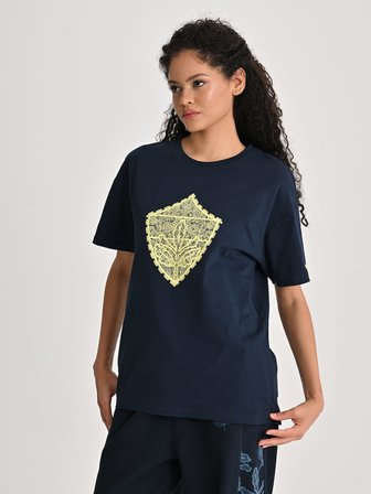 KADIN TREND DANTEL ARMALI TSHIRT