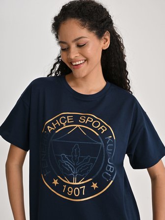 KADIN TRIBUN ALTIN LOGOLU TSHIRT