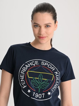 KADIN TRIBUN ÇİZGİ LOGOLU TSHIRT
