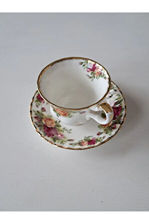 Old Country Roses England ANTIQUE Bone China Tea Cup & Saucer