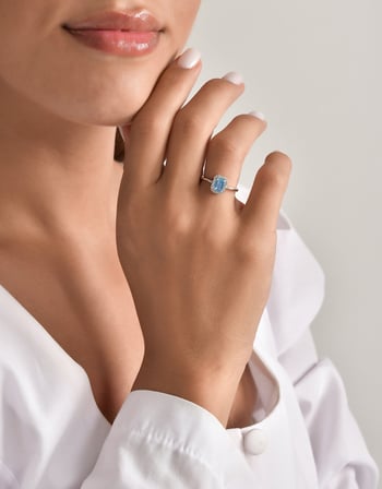 Kuyumcudukkani Yeşil Baget Taşlı "Tektaş"Yüzük-10437-W-BLU