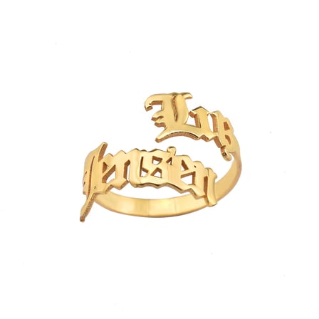 Kuyumcudukkani "OLD ENGLISH" Font 2 İsim Yazılı Yüzük-10902-G-OLD