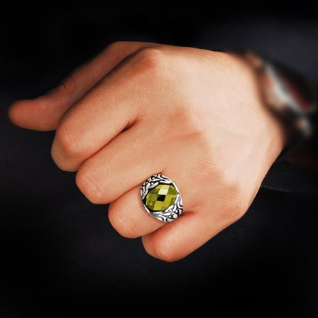 Kuyumcudukkani Fasetli Oval Kubbe Kesim Taşlı Gümüş Erkek Yüzük-60002-W-FOLIV