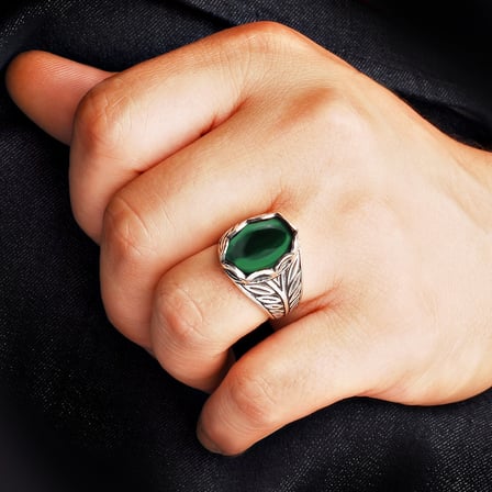 Kuyumcudukkanı Düz Oval Kubbe Kesim Taşlı Gümüş Erkek Yüzük-60007-W-GRN
