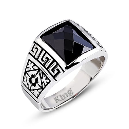 Kuyumcudukkanı Baget Kesim Taşlı Gümüş Erkek Yüzük-60008-W-BLK