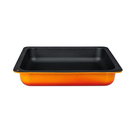 Lava Döküm GN 2/3 Gastronorm Küvet, İç Renk Siyah, Ölçü 35x32cm - Turuncu