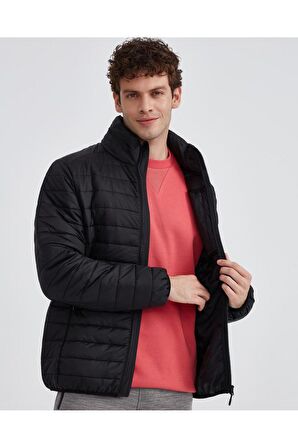 Skechers Erkek Mont M Panel Turtle Neck Jacket Erkek Siyah Mont S212030-001