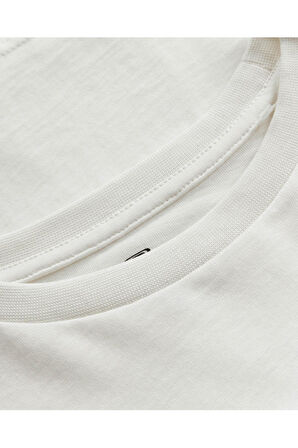 Skechers Sk241040 Graphicteeg Sleeve Kırık Beyaz Çocuk T-Shirt