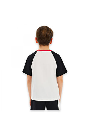 Skechers Sk2510038 B Graphic Tee Beyaz-Siyah Çocuk T-Shirt