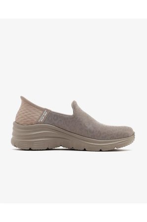Skechers 896414TK-TPE Bej Kadın Günlük Spor Ayakkabı