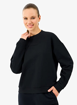 Skechers W Essential Crewneck Kadın Sweatshirt 