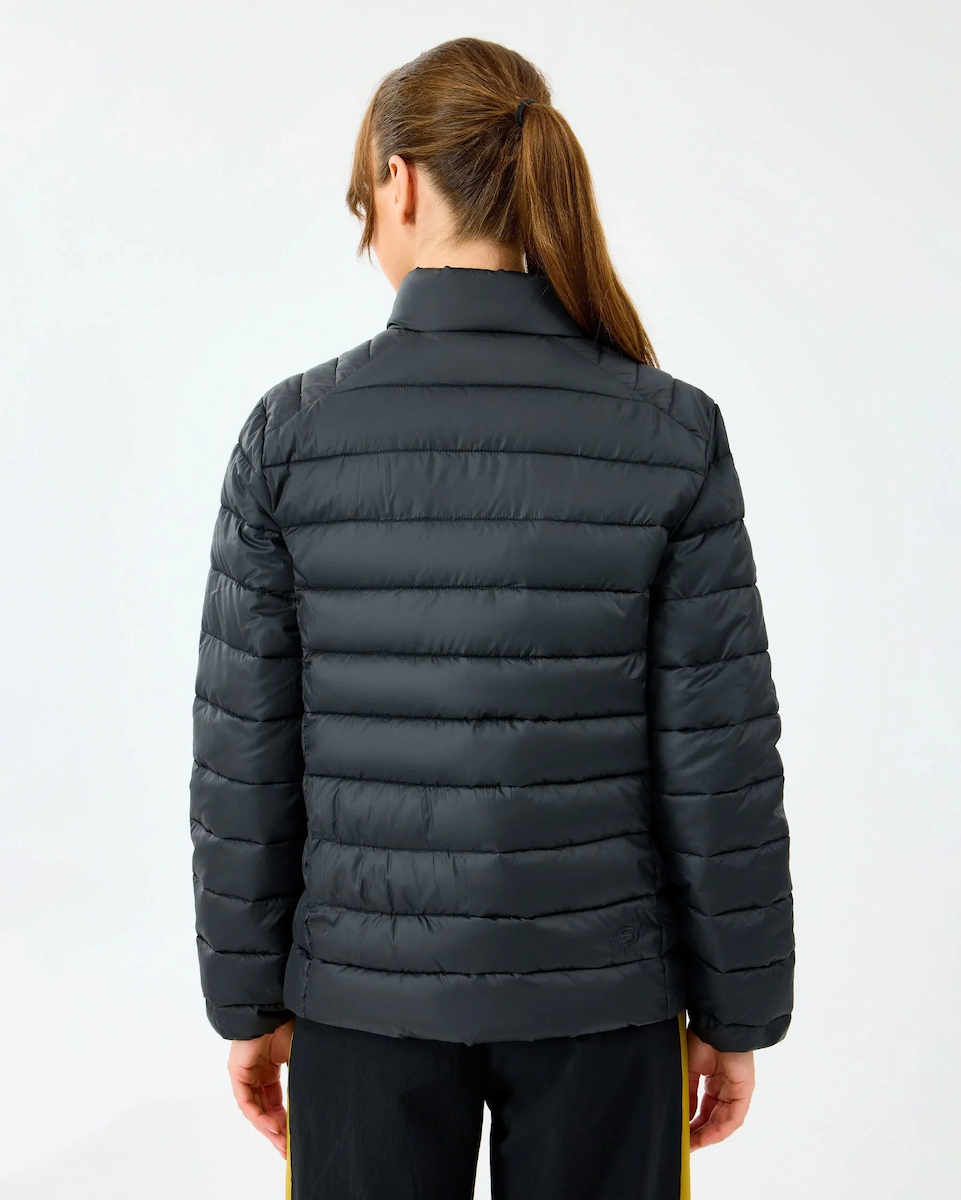 Skechers W Essential Outerwear Padded Jacket S231240-3817 Kadın Siyah Dolgulu Şişme Mont