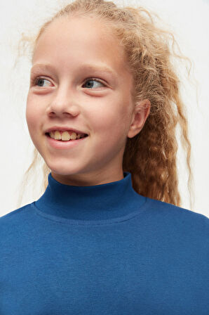 İndigo Basic Kışlık Yarım Balıkçı Yaka Uzun Kollu Kız Çocuk Tişört