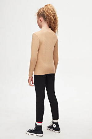 Sütlü Kahve Basic Kışlık Yarım Balıkçı Yaka Uzun Kollu Kız Çocuk Tişört