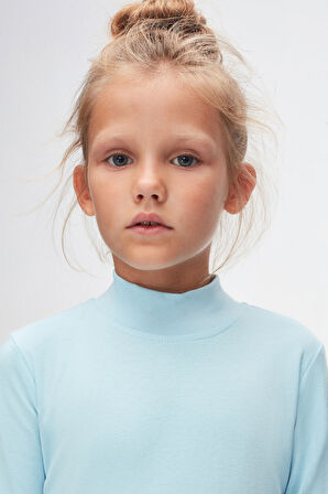 Bebek Mavisi Basic Kışlık Yarım Balıkçı Yaka Uzun Kollu Kız Çocuk Tişört