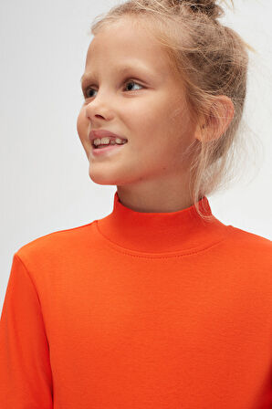 Turuncu Basic Kışlık Yarım Balıkçı Yaka Uzun Kollu Kız Çocuk Tişört