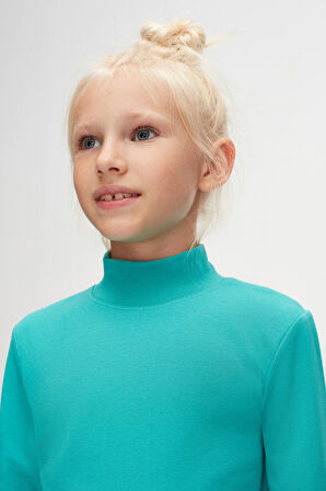 Açık Turkuaz Basic Kışlık Yarım Balıkçı Yaka Uzun Kollu Kız Çocuk Tişört