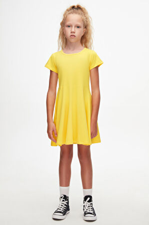 Sarı Renkli Basic Kız Çocuk Kısa Kollu Elbise