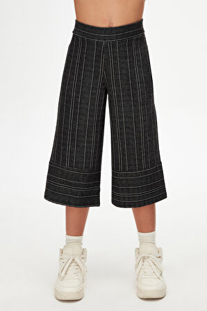 Antrasit Çizgili Bol Paça Kız Çocuk Pantolon Kapri