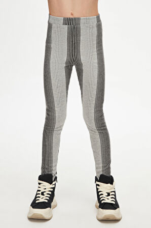 Karışık Tobby Desenli Kız Çocuk Örme Kışlık Tayt,