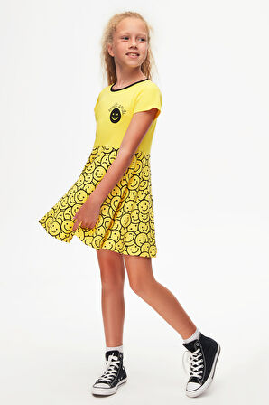 Sarı Gülen Yüz Kız Çocuk Desenli Lovetti Smile Baskılı Kısa Kol Elbise