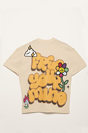 Baskılı Eskitme Detaylı Taş Rengi Tshirt 