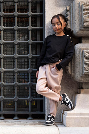 2'li Omuz Düğmeli Bel Fırfırlı Taş Gabardin Pantolon Takım