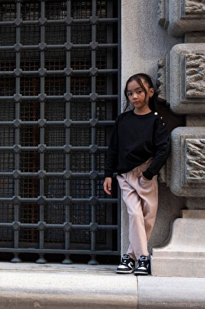 2'li Omuz Düğmeli Bel Fırfırlı Taş Gabardin Pantolon Takım