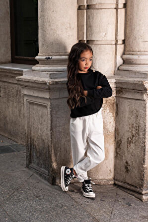 2'li Omuz Düğmeli Bel Fırfırlı Ekru Gabardin Pantolon Takım