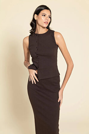 Düğmeli Kahverengi Bluz Etek Takım