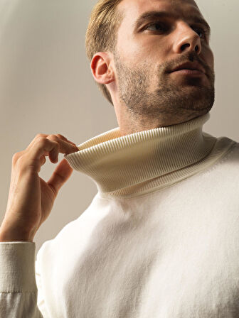 Xint Ekru Regular Fit Basic Kazak