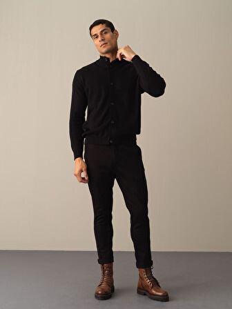 Xint Siyah Düğmeli Basic Hırka