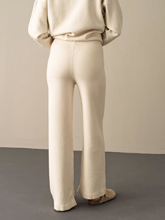 Xint Ekru Regular Fit Triko Pantolon