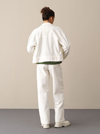 Xint Beyaz Oversize Kadife Ceket