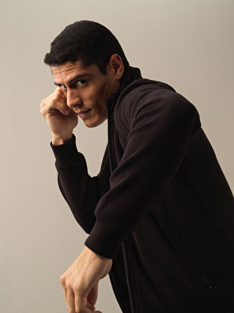 Xint Siyah Regular Fit Sweatmont