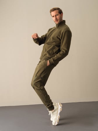 Xint Haki Regular Fit Sweatmont