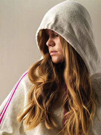 Xint Ekru Oversize Kazak