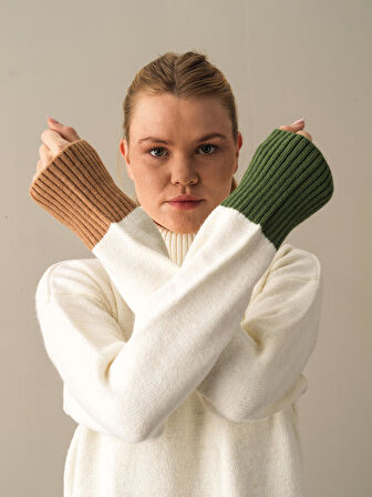 Xint Ekru Big Oversize Kazak