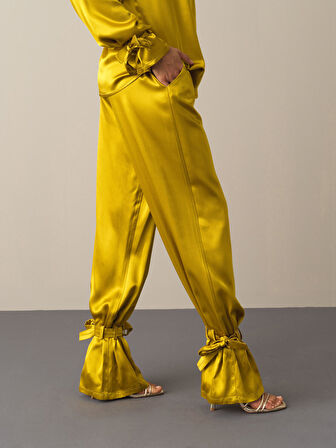 Xint Sarı Regular Fit Saten Pantolon